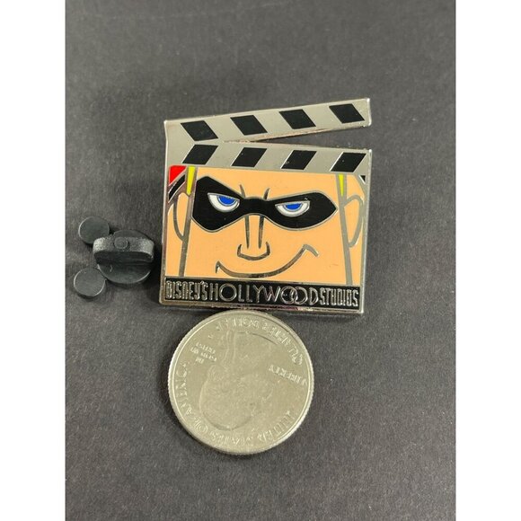 Disney Mr Incredible Trading Pin Hollywood Studios Clapboard Pixar Badge Brooch - Picture 3 of 6